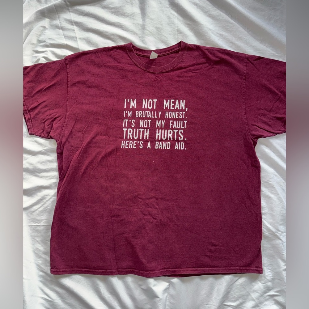 Gildan Maroon Graphic Tee - Short Sleeve